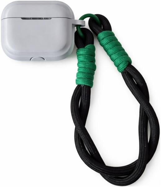 Fixed Silky szilikon tok AirPods 3-hoz használat közben