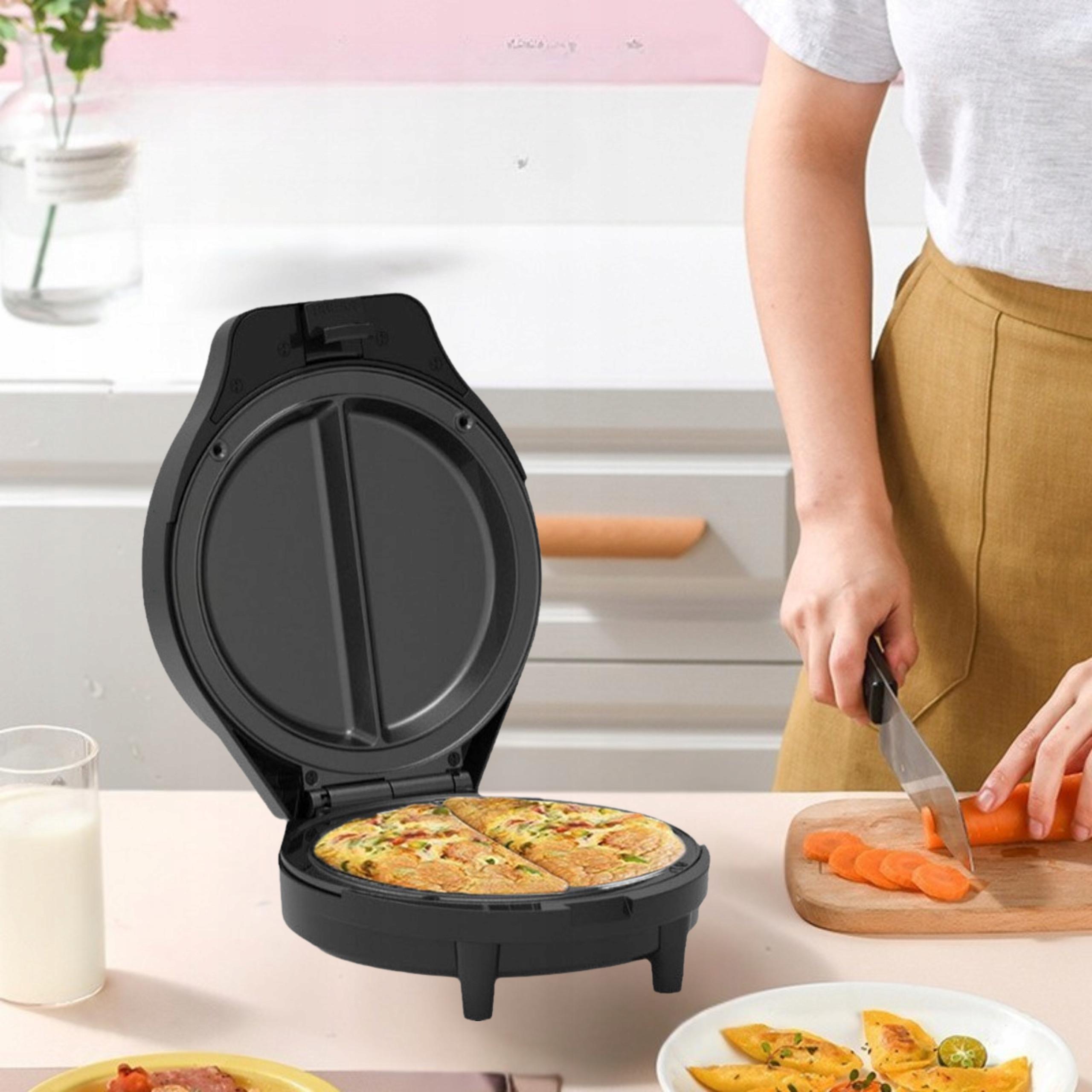 Creations 3 in 1 Sandwich Maker 26810-56 - A nyitott omlettsütő a két tapadásmentes sütőkamrával