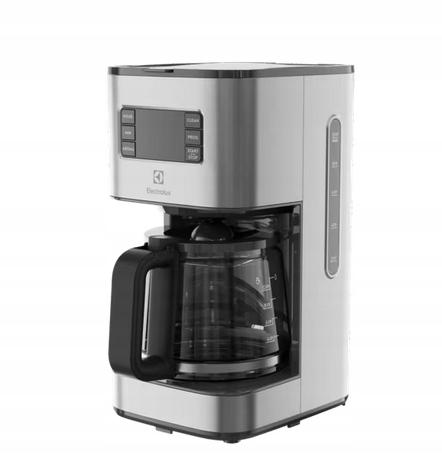 Electrolux Create 5 Kitchen Machine - az Electrolux Create 5 kávéfőző elegáns nemesacél háza a konyhapulton